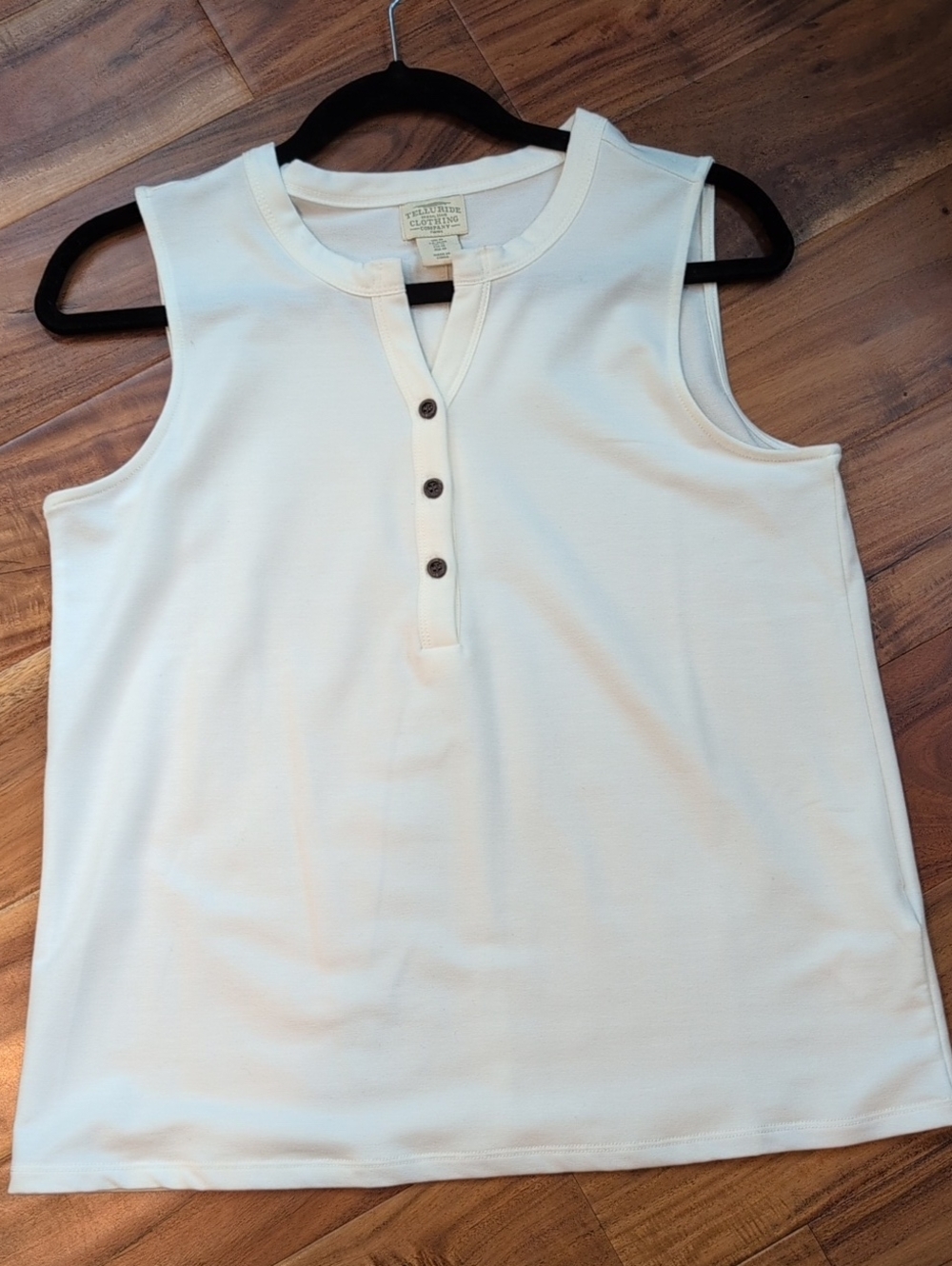 Telluride Clothing co women's Sleeveless Henley Tank - White